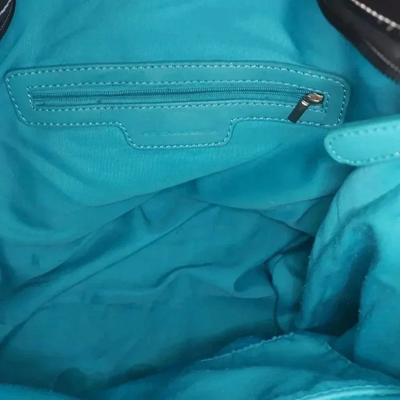 United Colors of Benetton | VINTAGE Pure 80's Slouchy Faux Leather Shoulder Bag - Picture 14 of 17